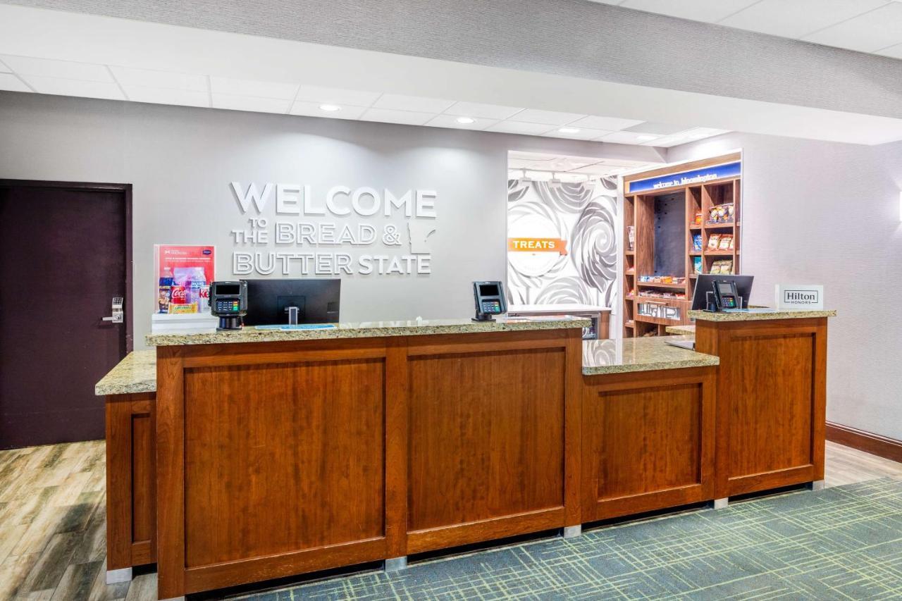 Hampton Inn & Suites Minneapolis St. Paul Airport - Mall Of America Bloomington Exterior photo