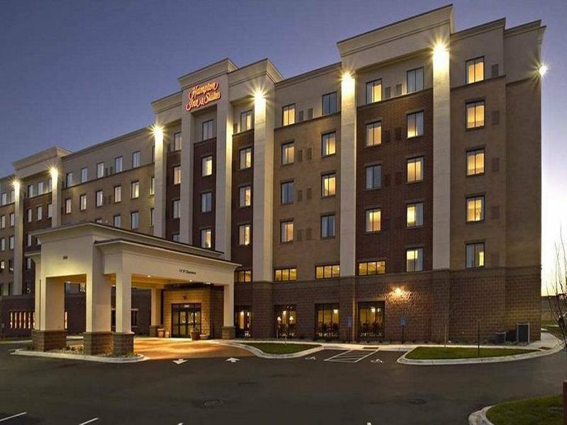 Hampton Inn & Suites Minneapolis St. Paul Airport - Mall Of America Bloomington Exterior photo
